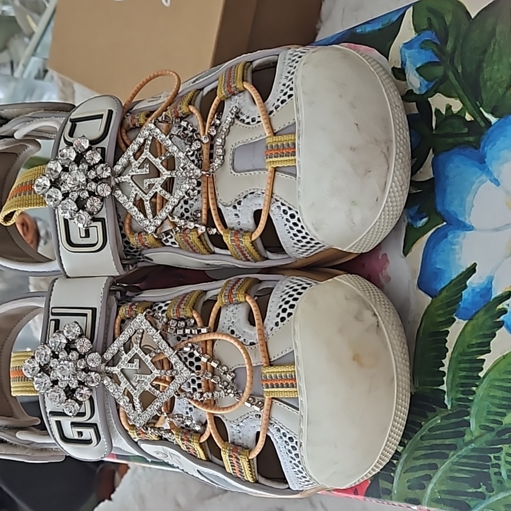 Gucci slides
